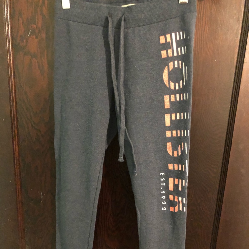 hollister jogger sweatpants